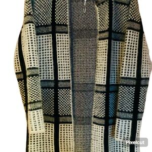 Long classy cardigan, black/white windowpane, super soft, EUC
